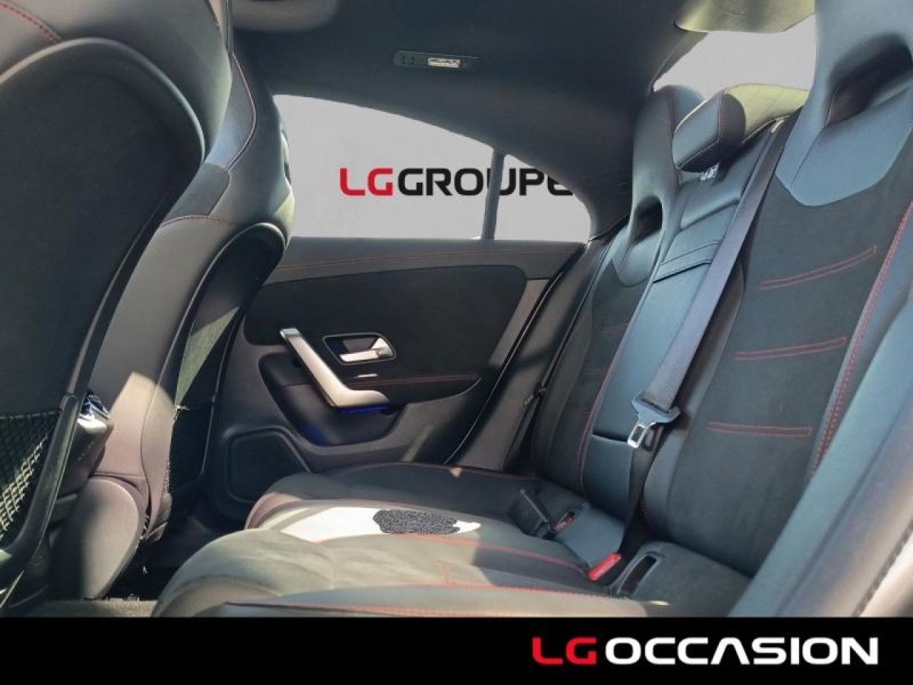 Photo du v&eacute;hicule 11 / 18