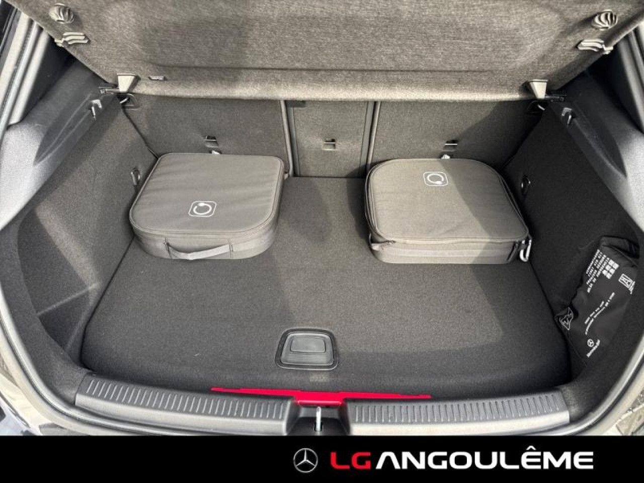 Photo du véhicule 12 / 18