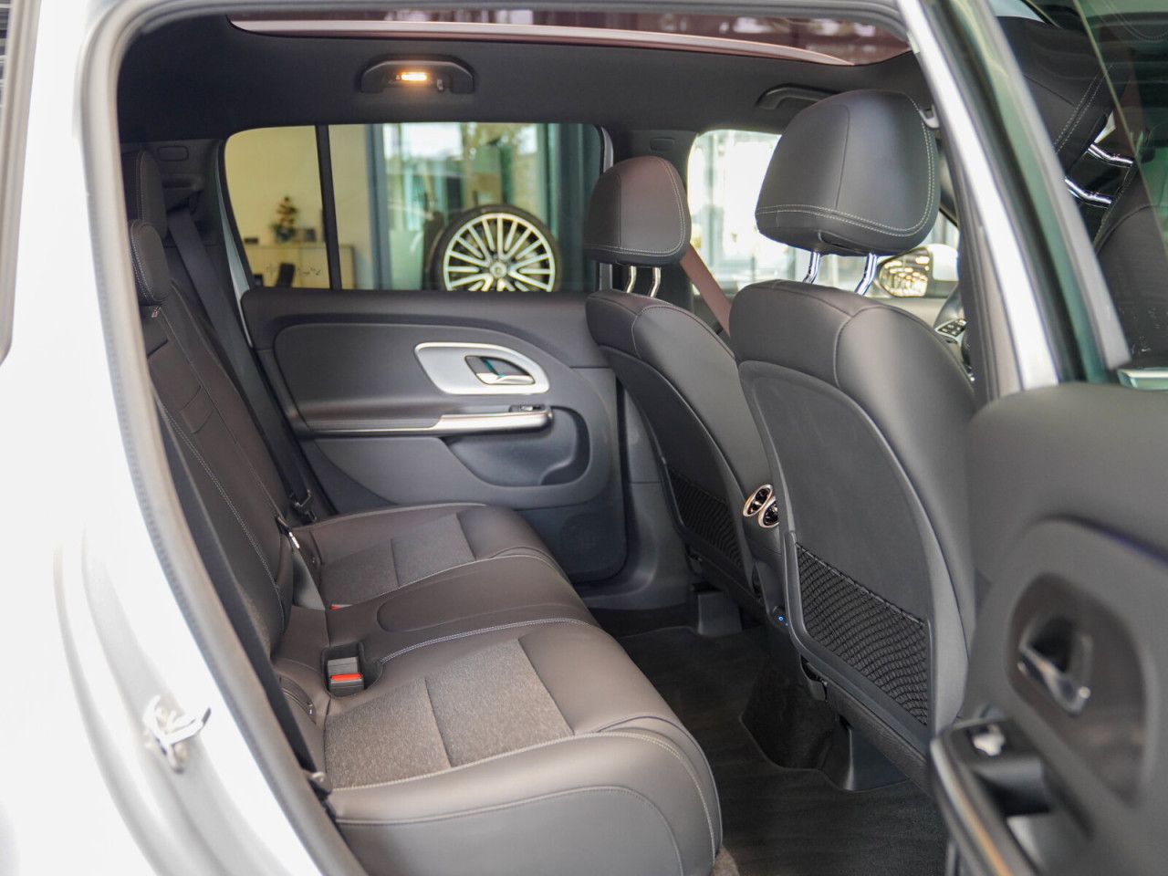 Mercedes-Benz GLB – Bild 14