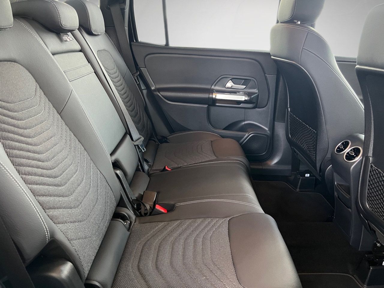 Mercedes-Benz GLB – Bild 22