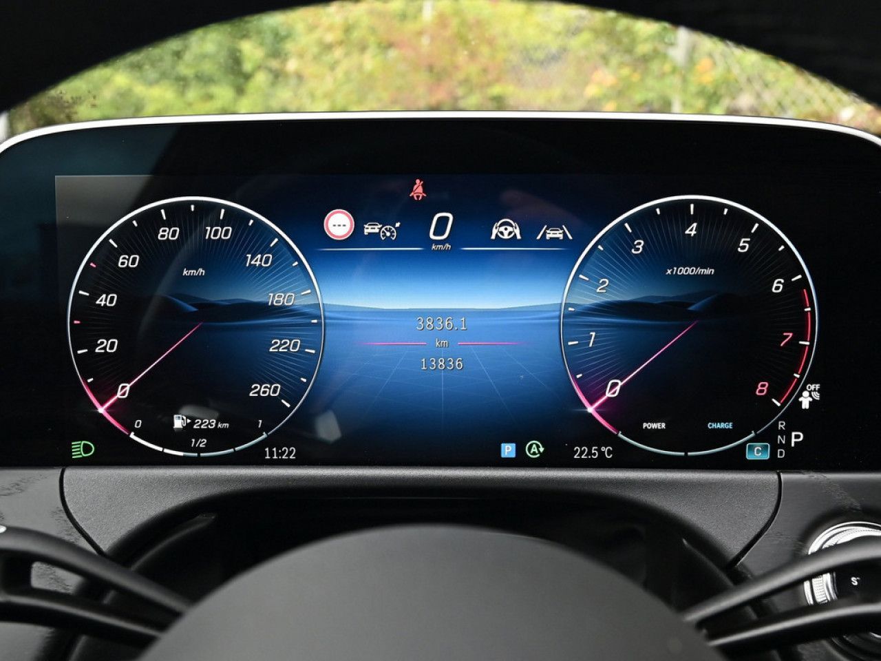 Mercedes-Benz E-Klasse – Bild 15