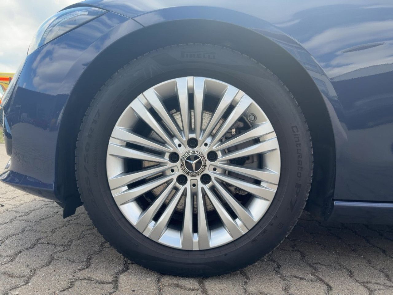 Mercedes-Benz C-Klasse – Bild 12