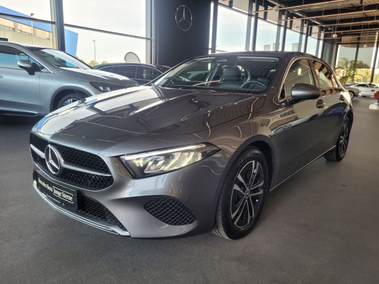 Mercedes-Benz A-Klasse – Bild 2
