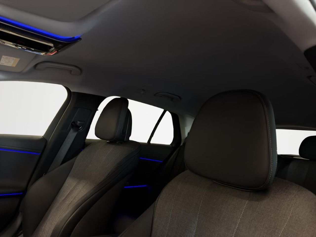 Mercedes-Benz E-Klasse – Bild 17