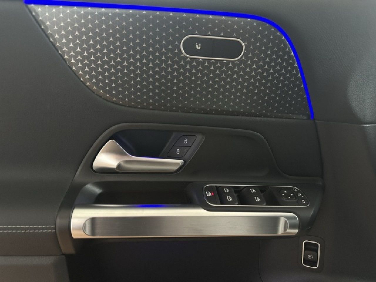 Mercedes-Benz EQB – Bild 17