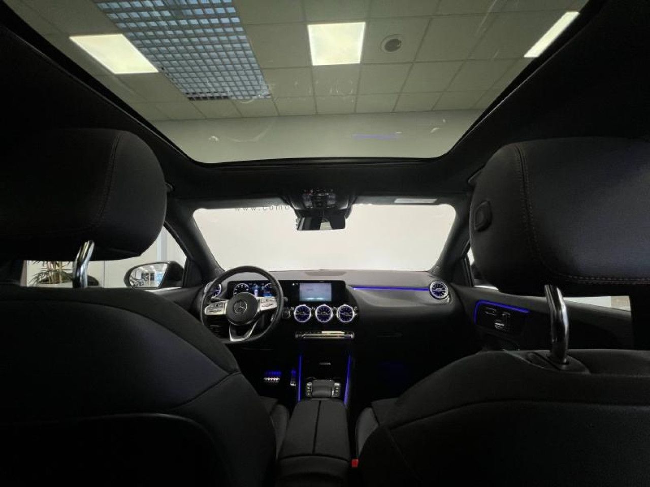 Photo du v&eacute;hicule 18 / 18