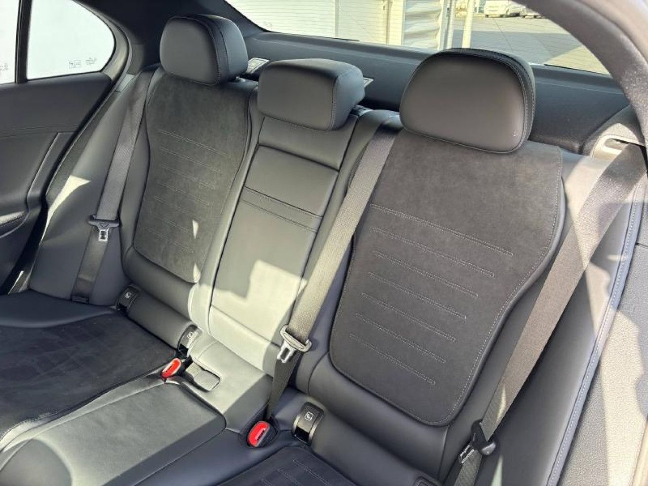 Photo du v&eacute;hicule 11 / 15