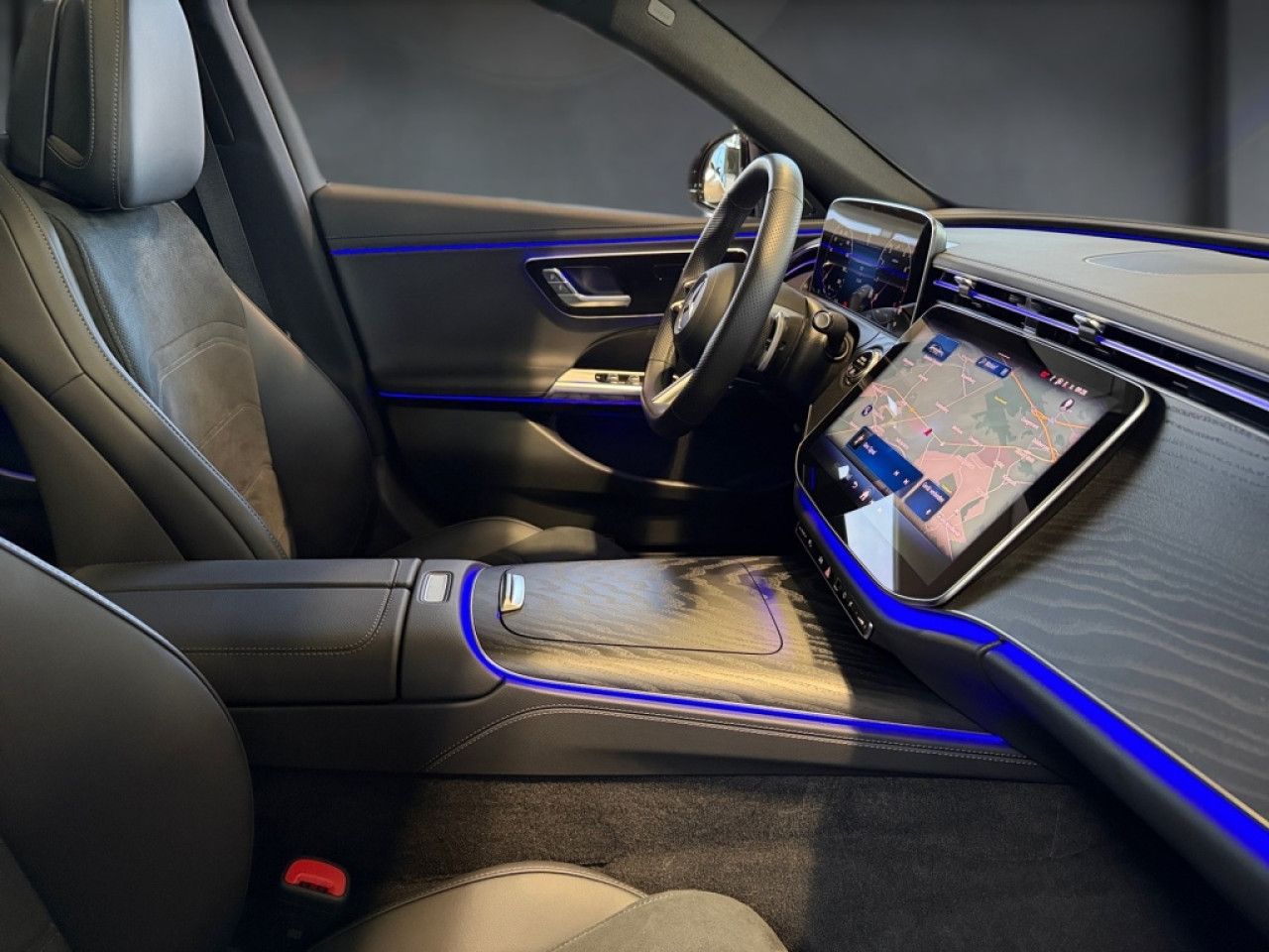 Mercedes-Benz E-Klasse – Bild 17