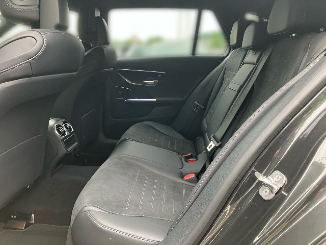 Mercedes-Benz C-Klasse – Bild 11