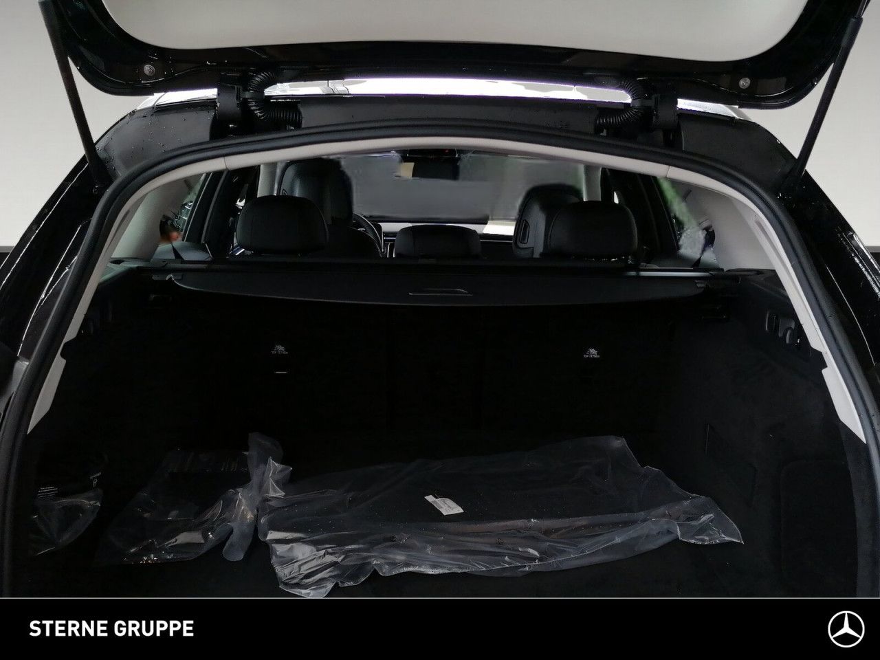 Mercedes-Benz E-Klasse – Bild 13