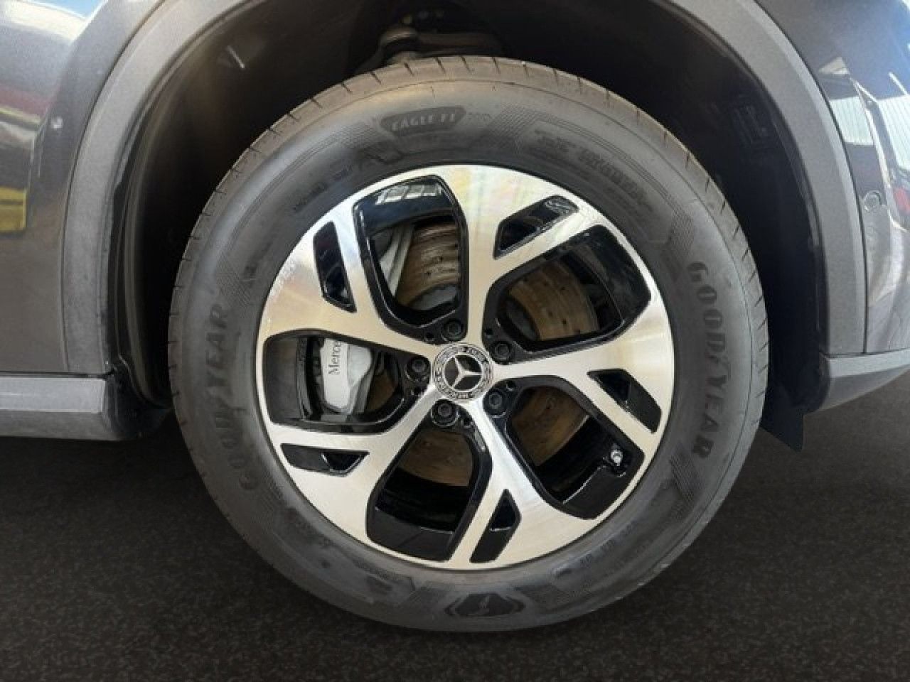 Mercedes-Benz GLC – Bild 3