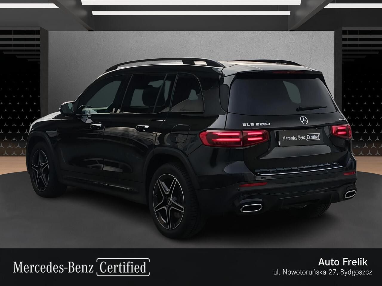 Zdjęcie pojazdu 4 / 24