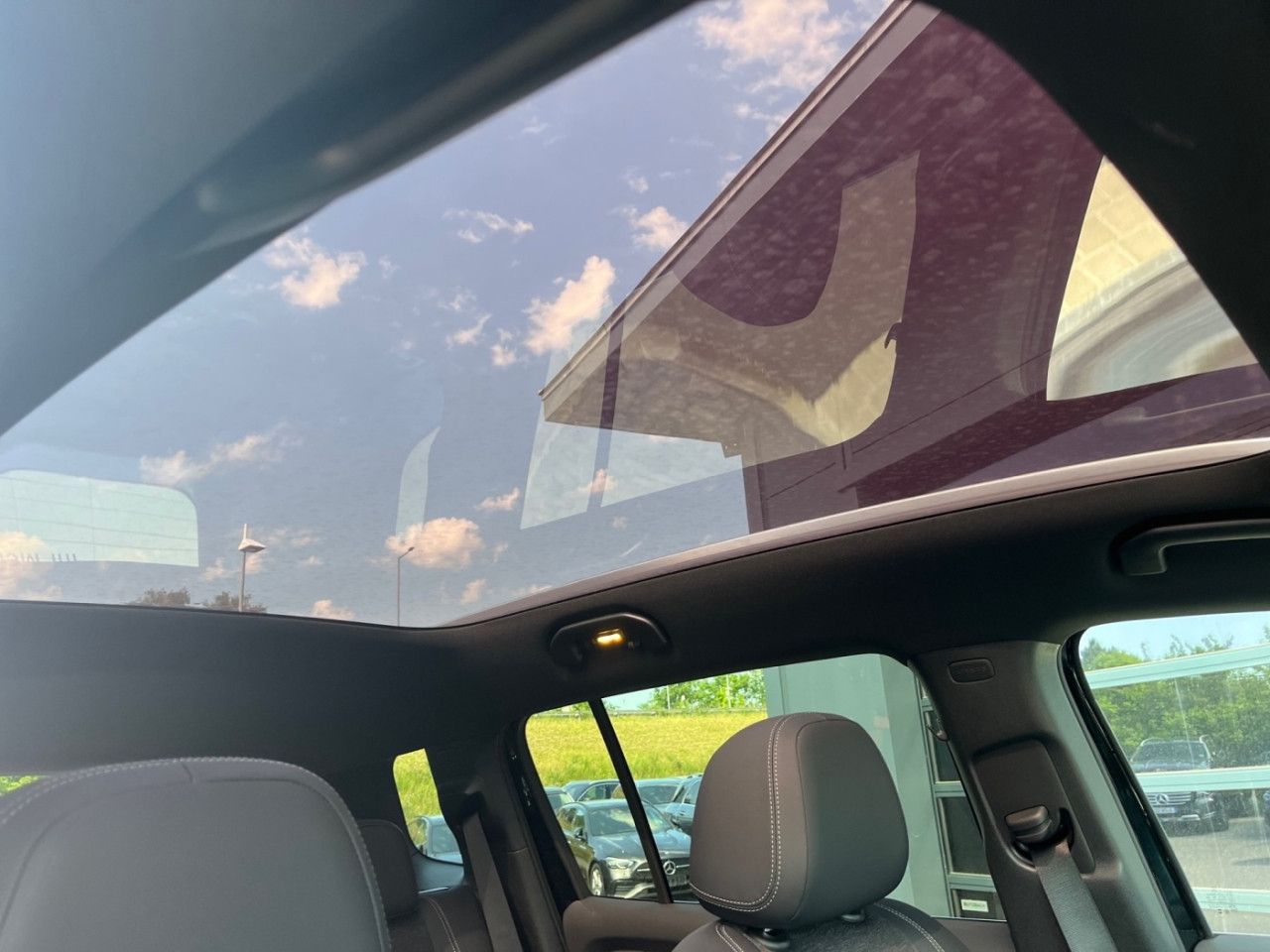Mercedes-Benz GLB – Bild 16