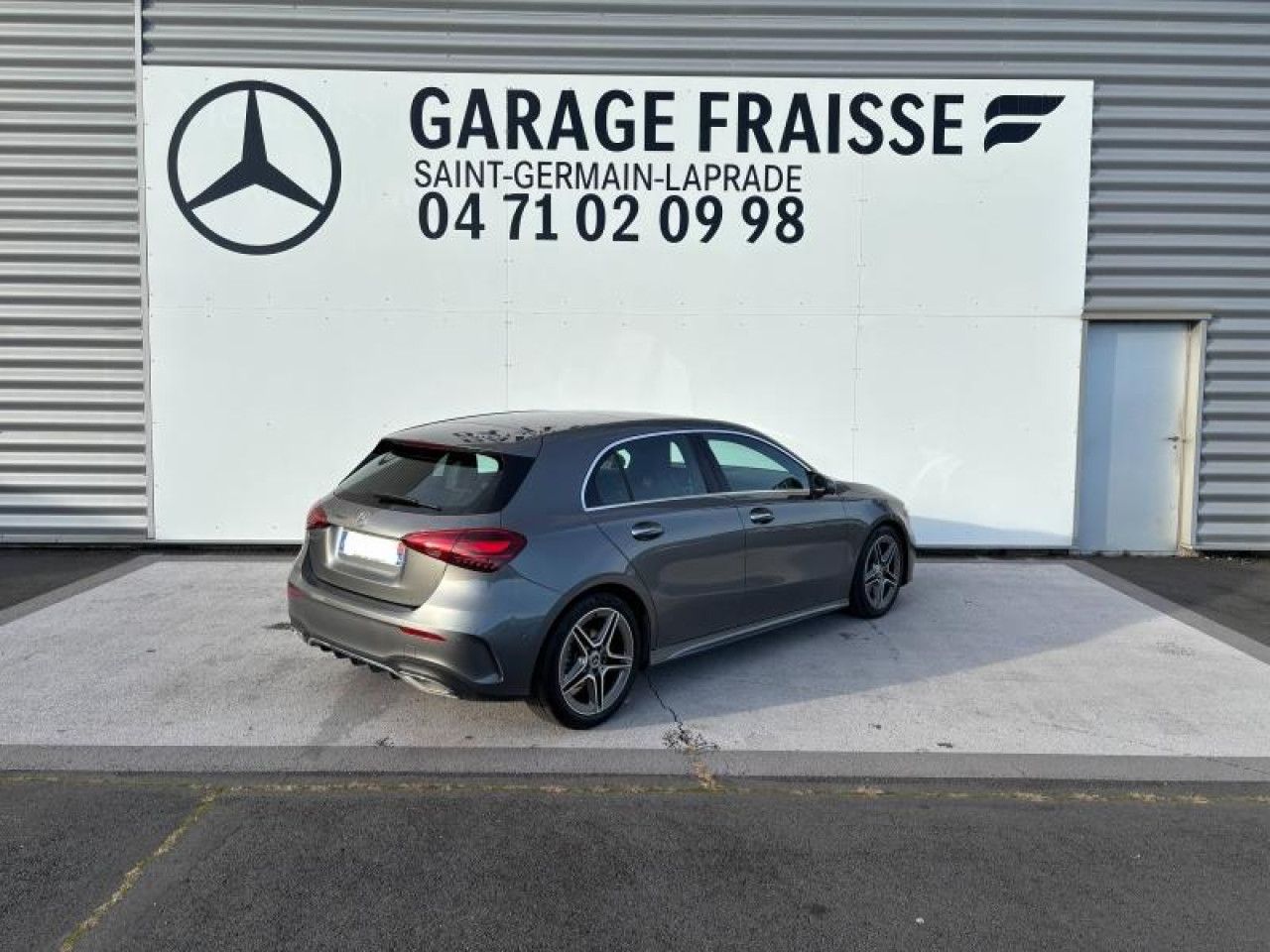 Photo du v&eacute;hicule 4 / 17