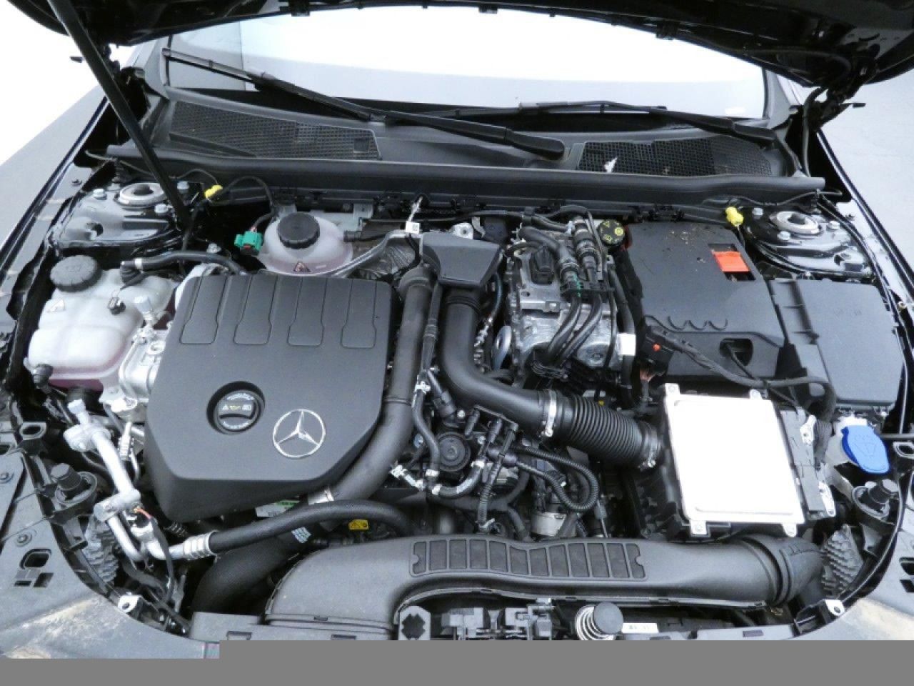 Photo du v&eacute;hicule 15 / 18