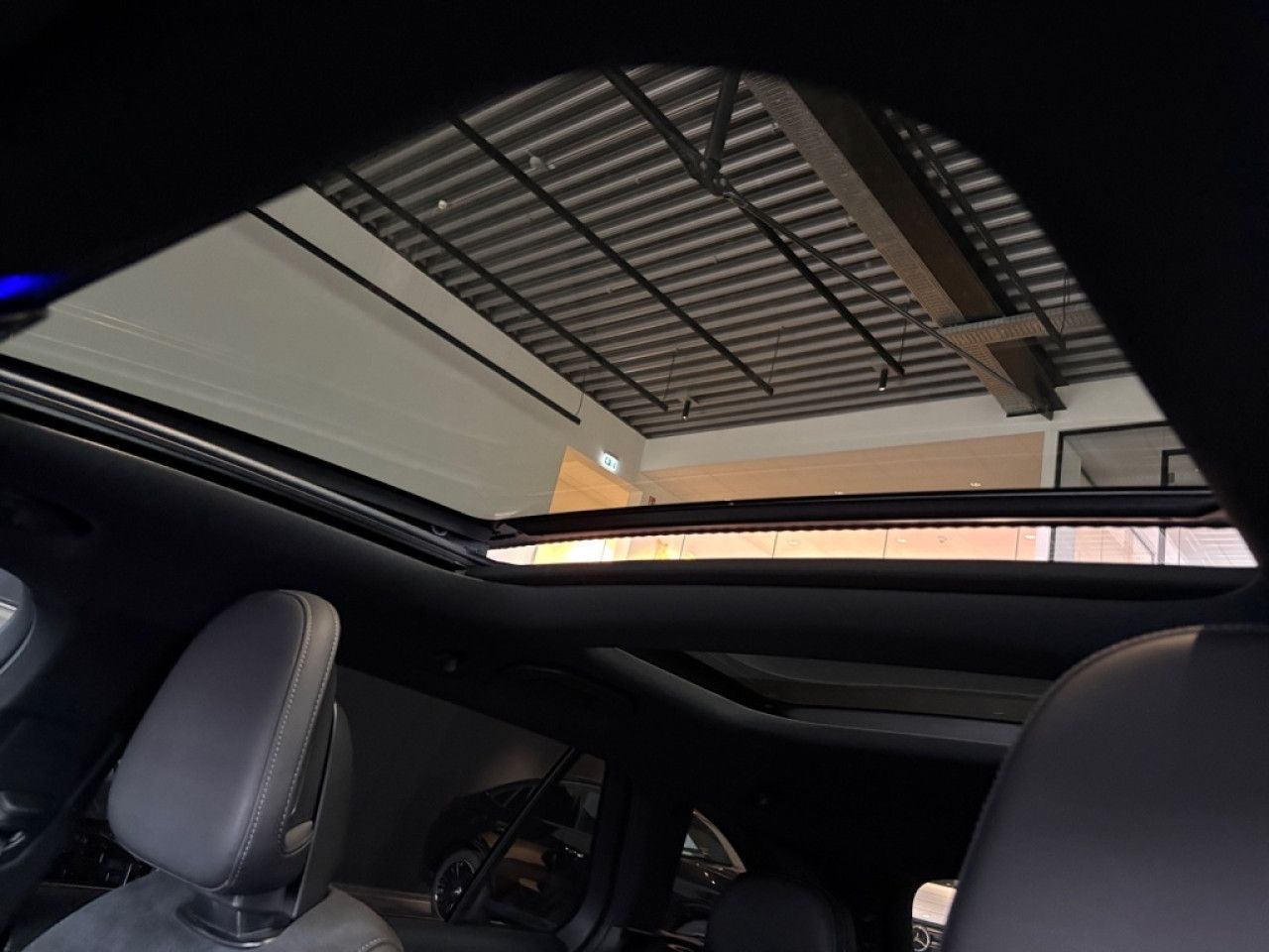 Mercedes-Benz C-Klasse – Bild 18