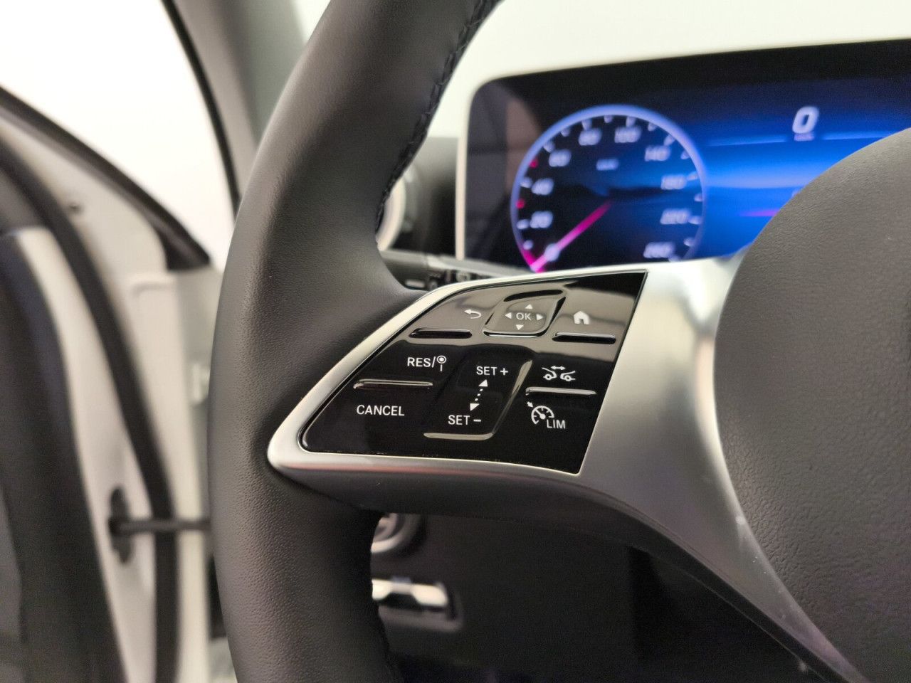 Mercedes-Benz C-Klasse – Bild 14