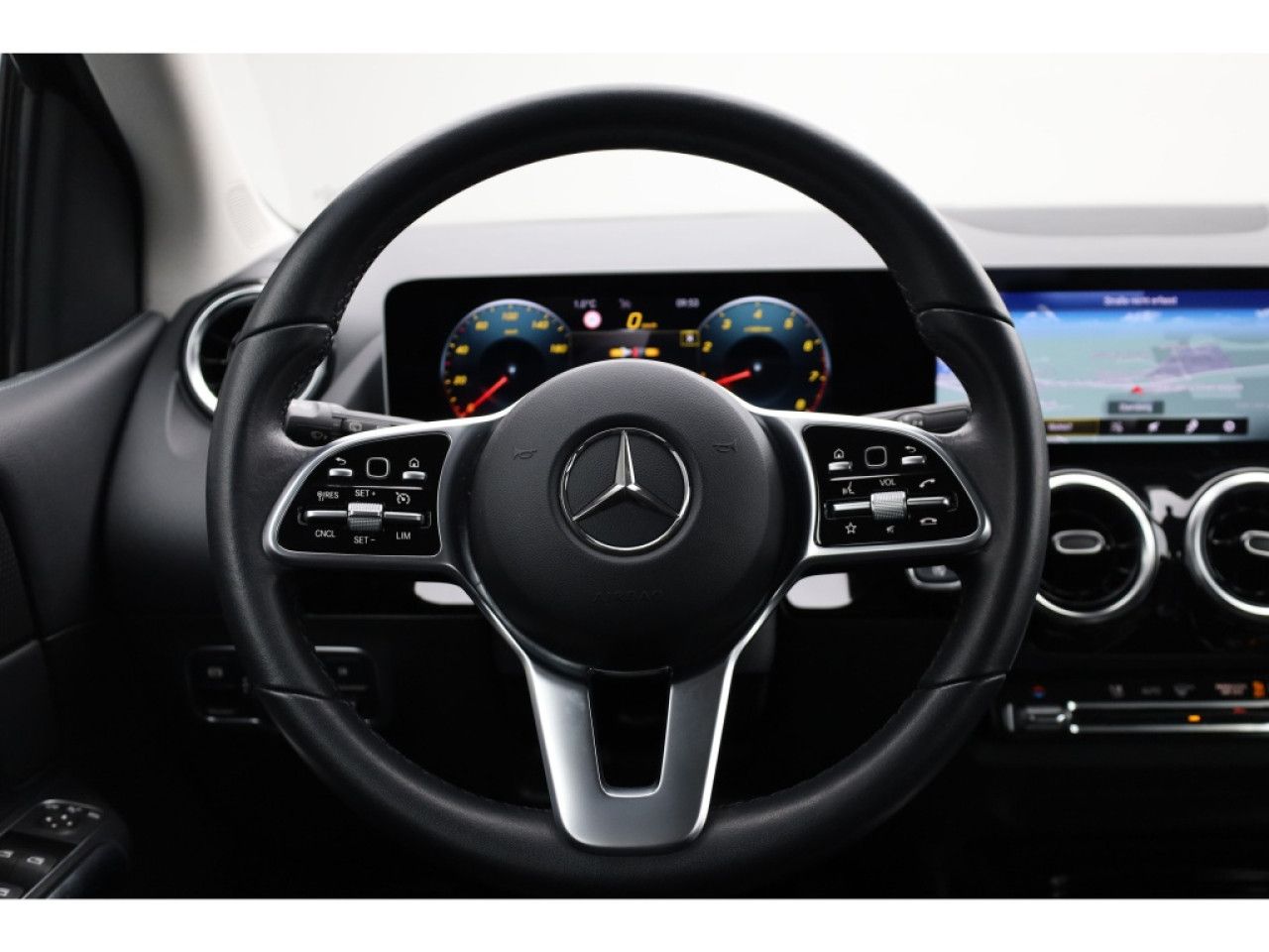 Fahrzeugbild 21 / 28