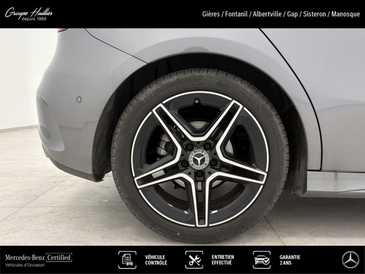 Photo du v&eacute;hicule 14 / 18