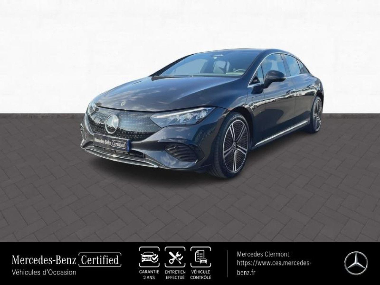 Photo du v&eacute;hicule 1 / 18