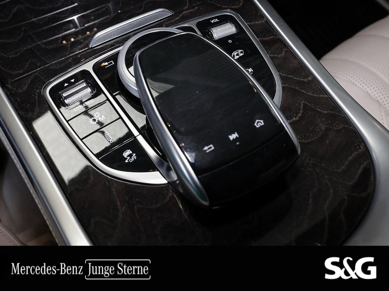 Mercedes-Benz G-Klasse – Bild 15