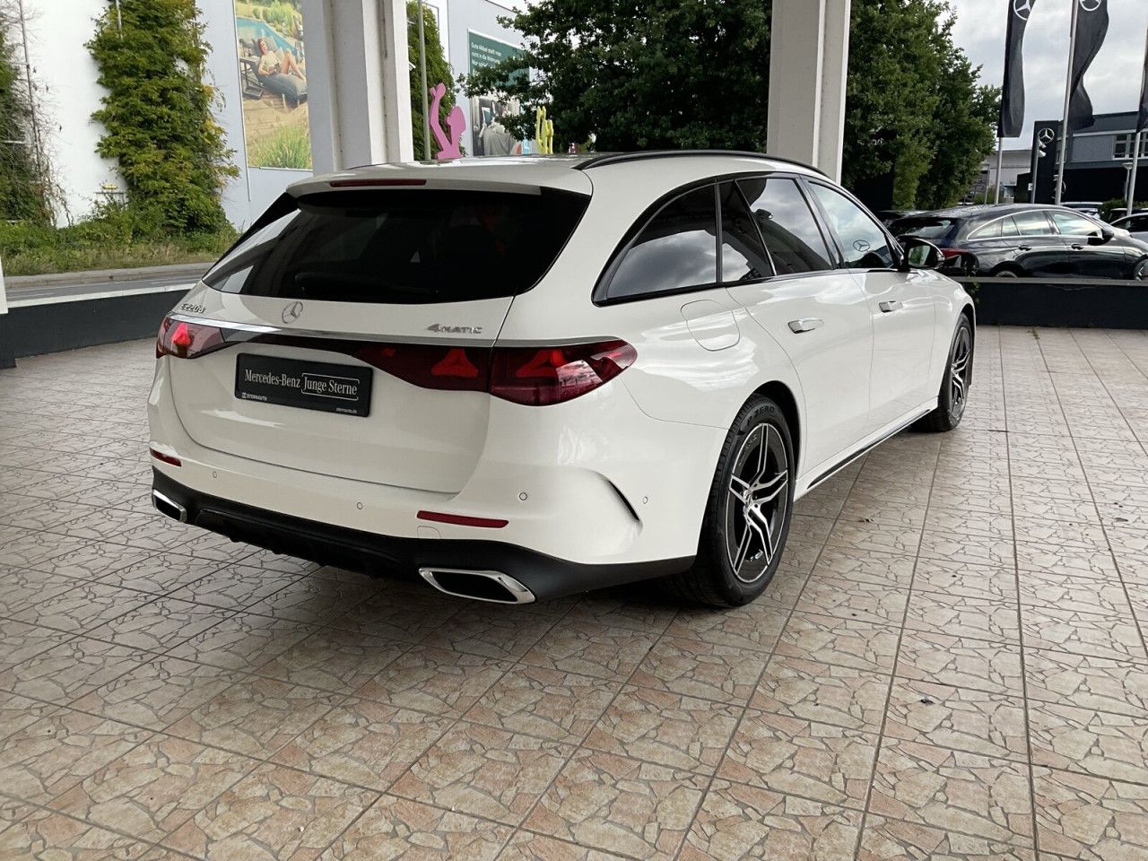 Mercedes-Benz E-Klasse – Bild 5