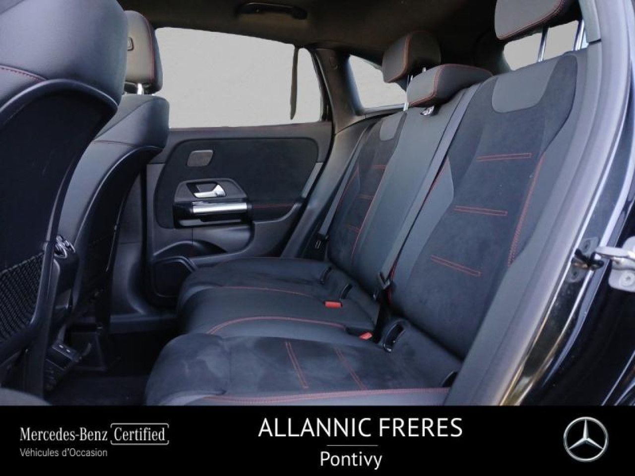 Photo du v&eacute;hicule 11 / 18