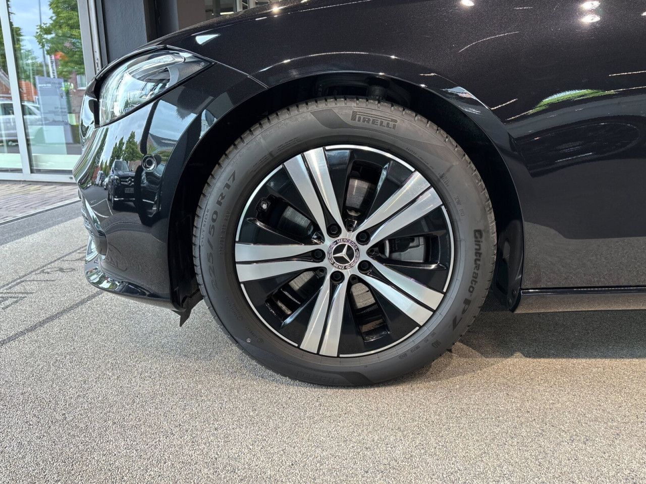 Mercedes-Benz C-Klasse – Bild 17