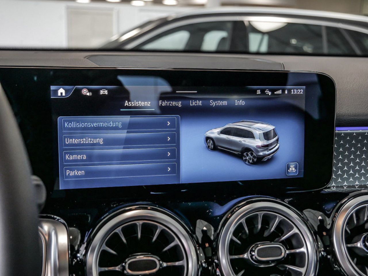 Mercedes-Benz GLB – Bild 18