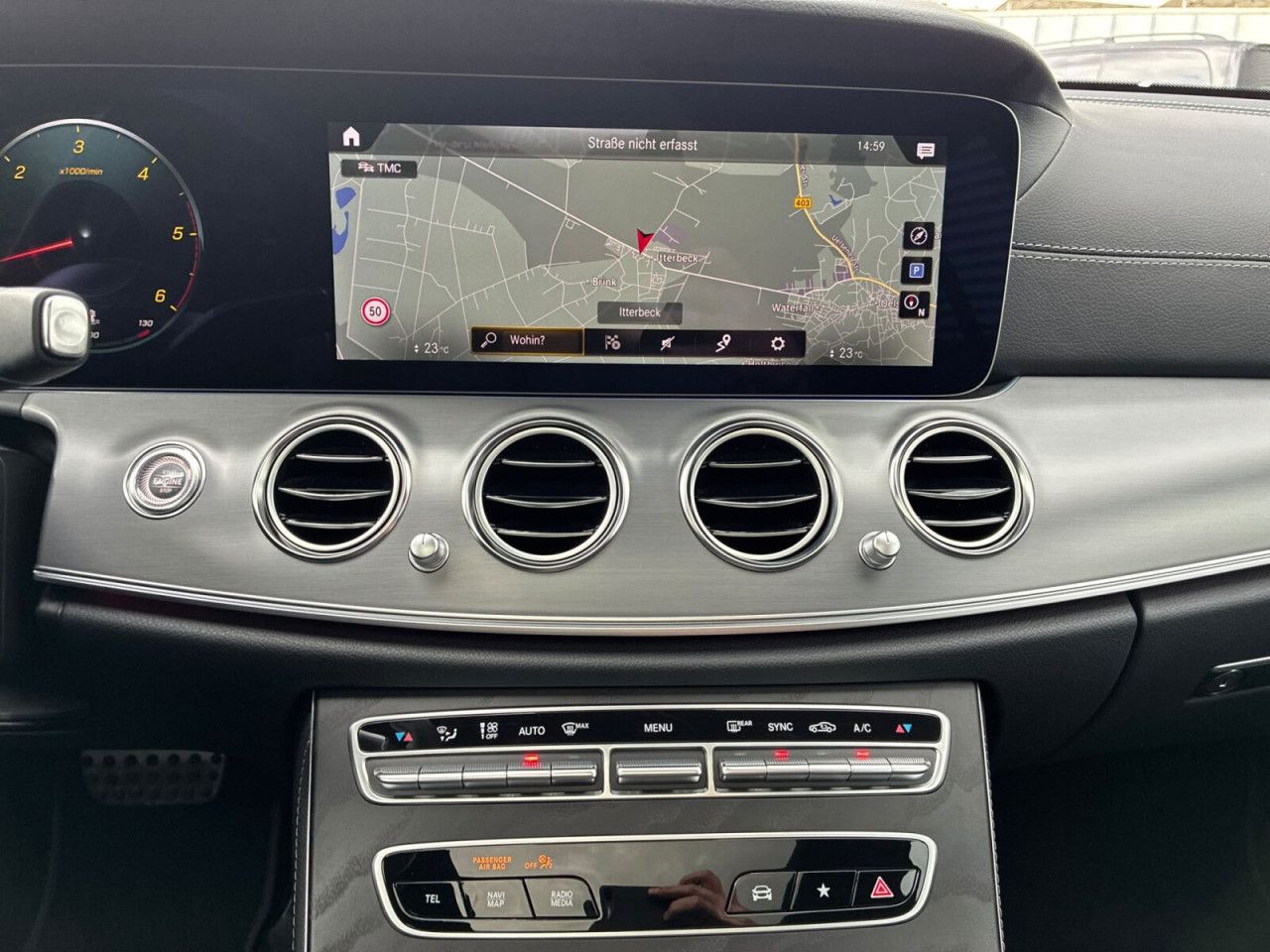 Mercedes-Benz E-Klasse – Bild 14