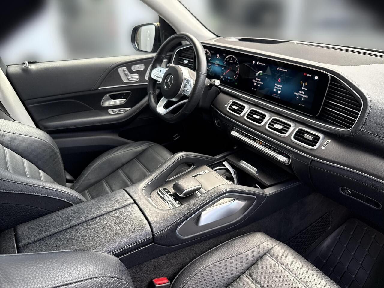 Zdjęcie pojazdu 17 / 20