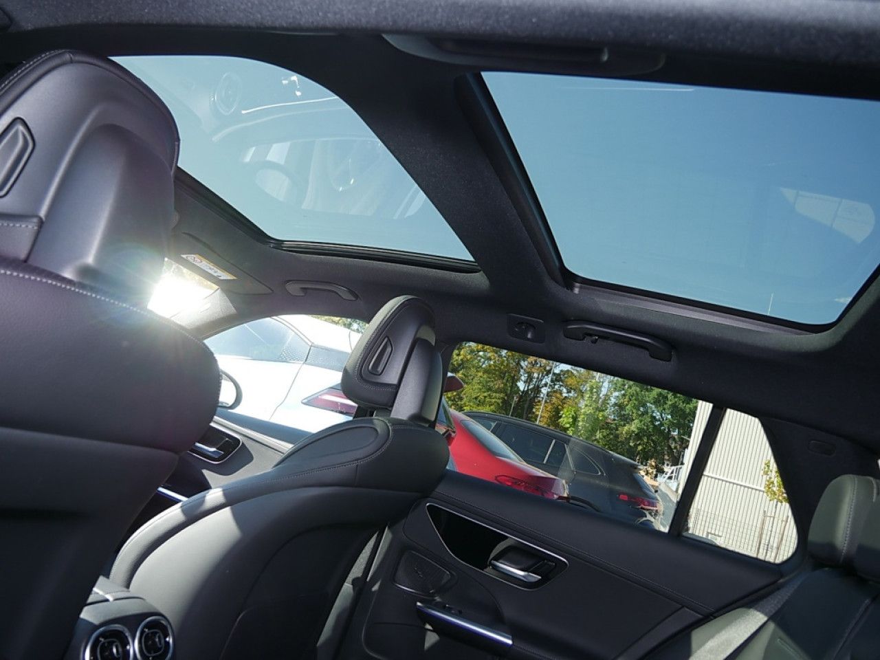 Mercedes-Benz C-Klasse – Bild 8