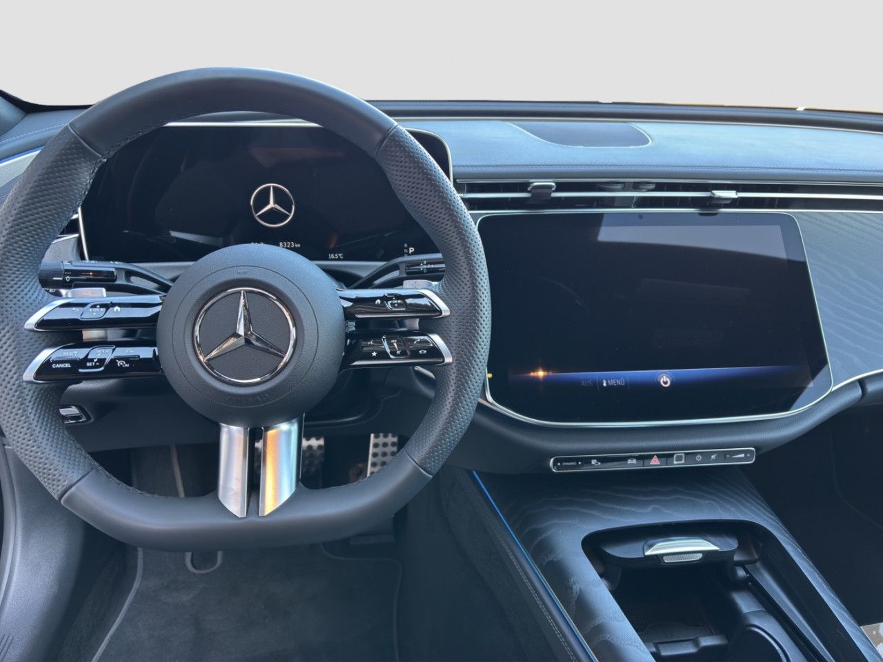 Mercedes-Benz E-Klasse – Bild 9