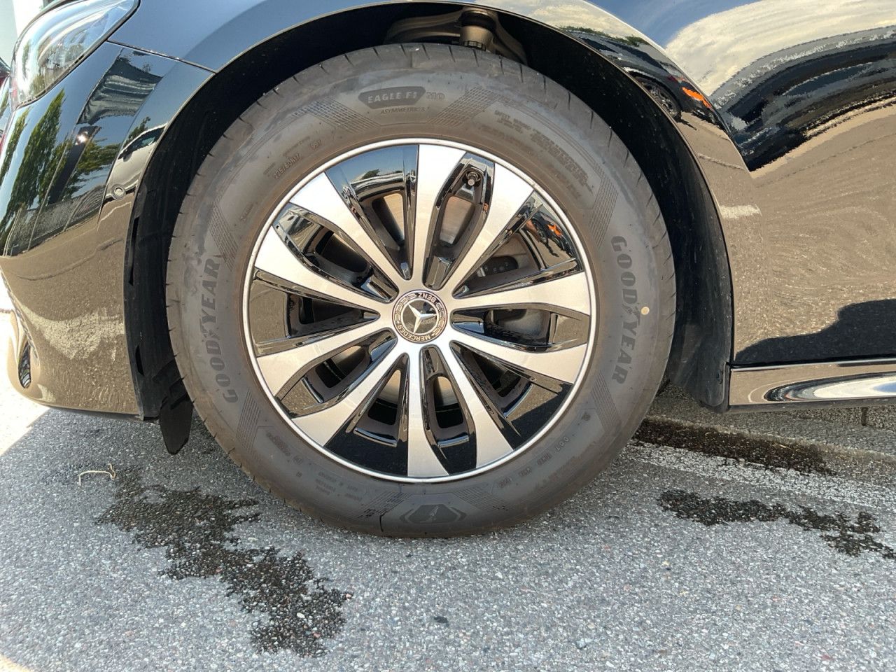 Mercedes-Benz E-Klasse – Bild 8
