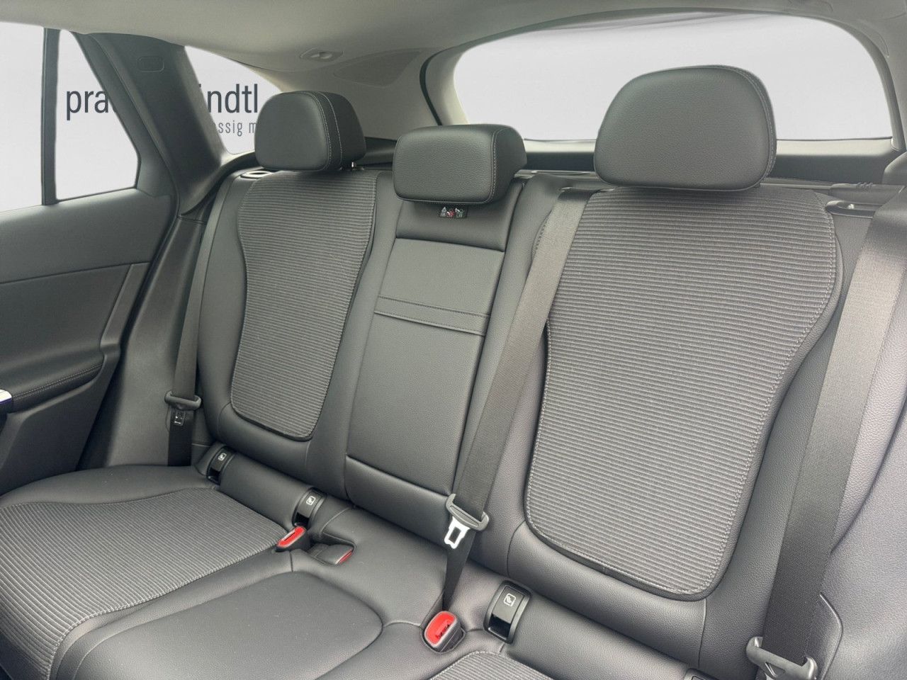 Mercedes-Benz GLC – Bild 14