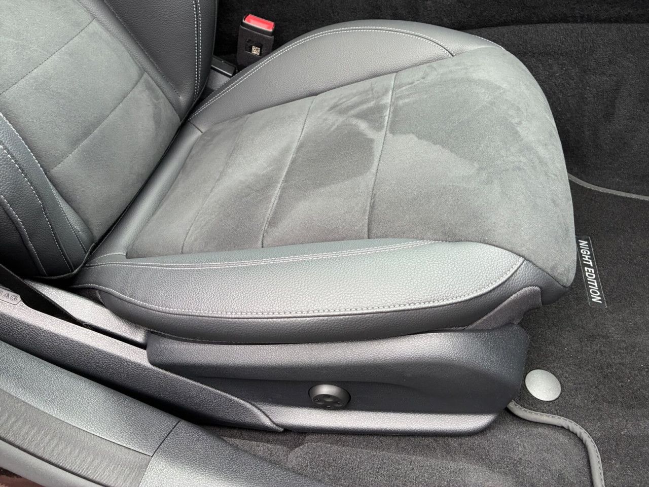 Mercedes-Benz E-Klasse – Bild 23