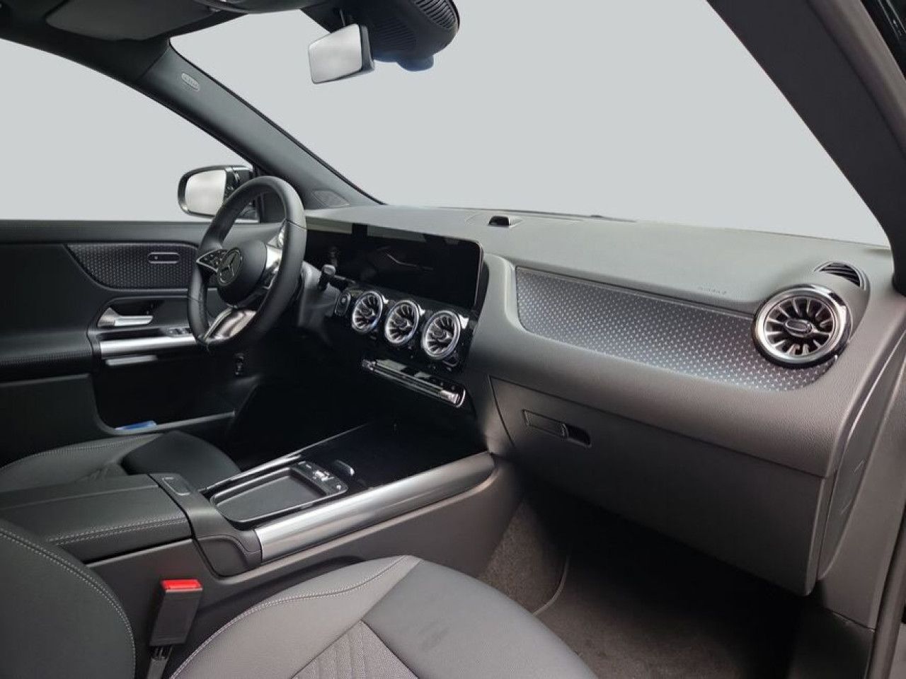 Mercedes-Benz EQA – Bild 16