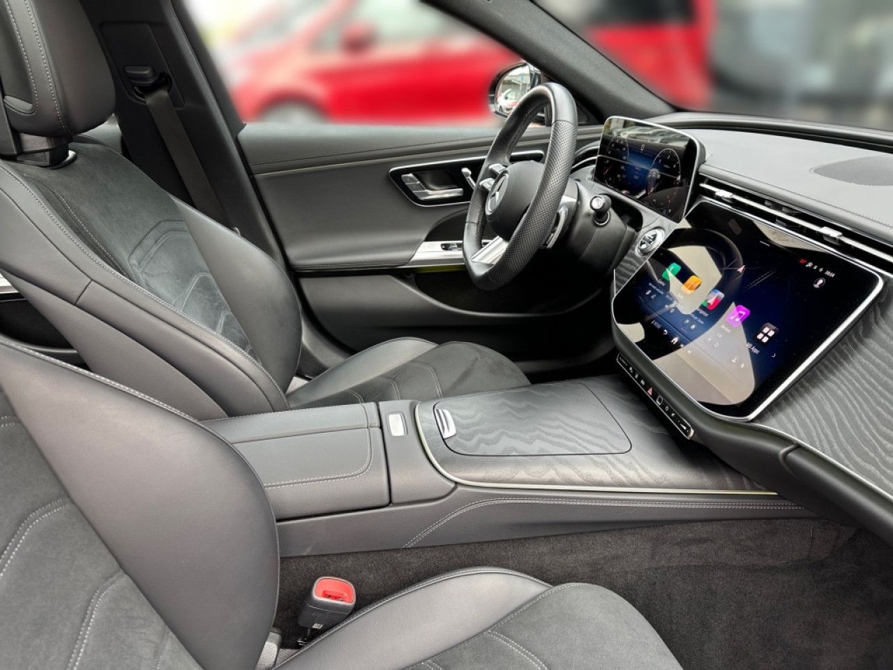 Mercedes-Benz E-Klasse – Bild 10