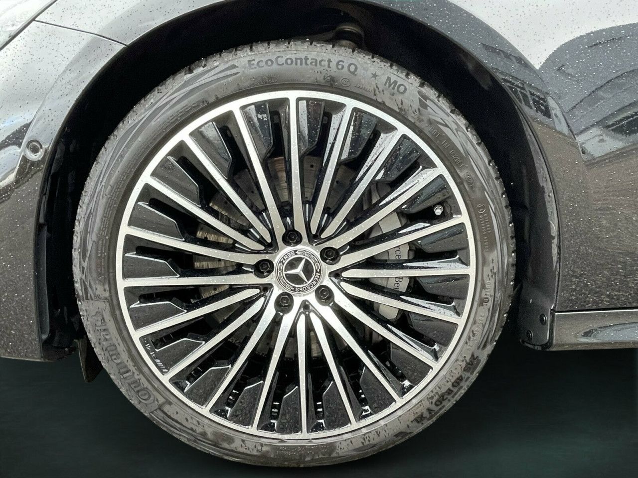 Mercedes-Benz E-Klasse – Bild 19