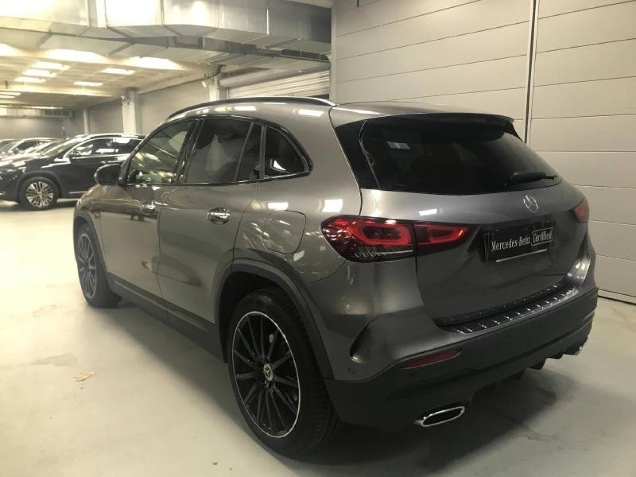 Photo du véhicule 2 / 18