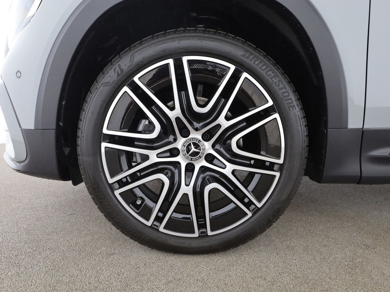 Mercedes-Benz GLB – Bild 16
