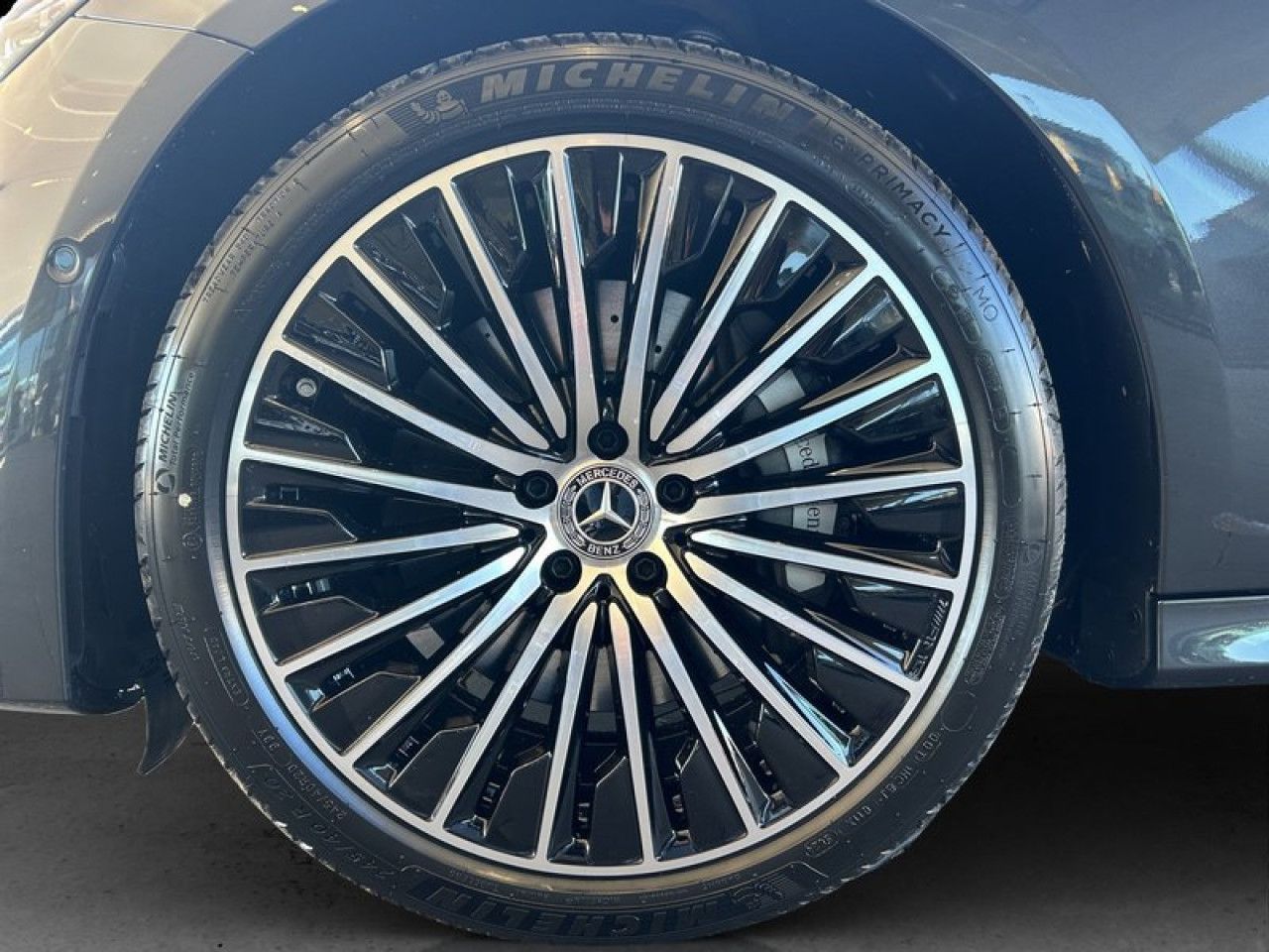 Mercedes-Benz E-Klasse – Bild 19