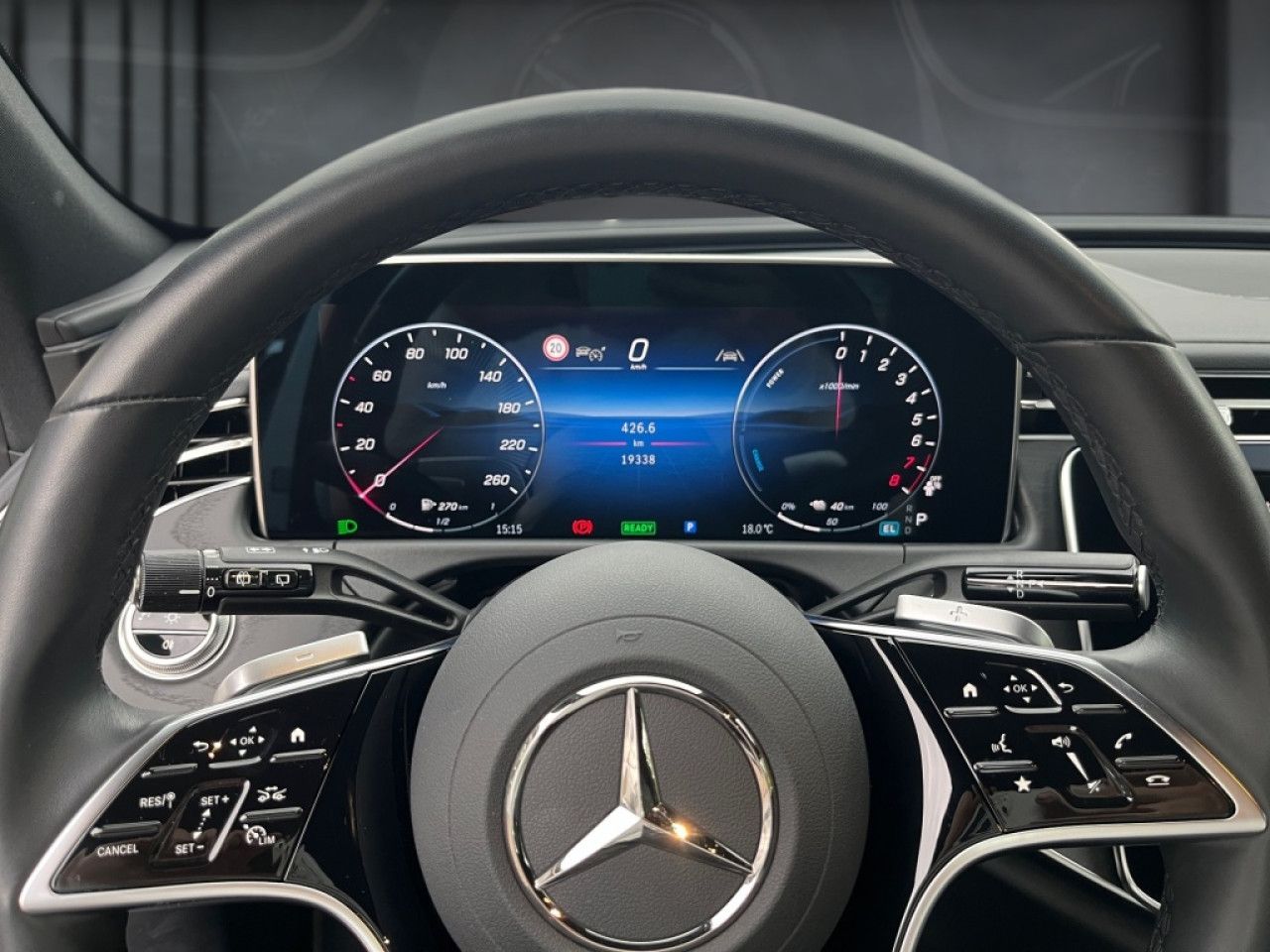Mercedes-Benz E-Klasse – Bild 7