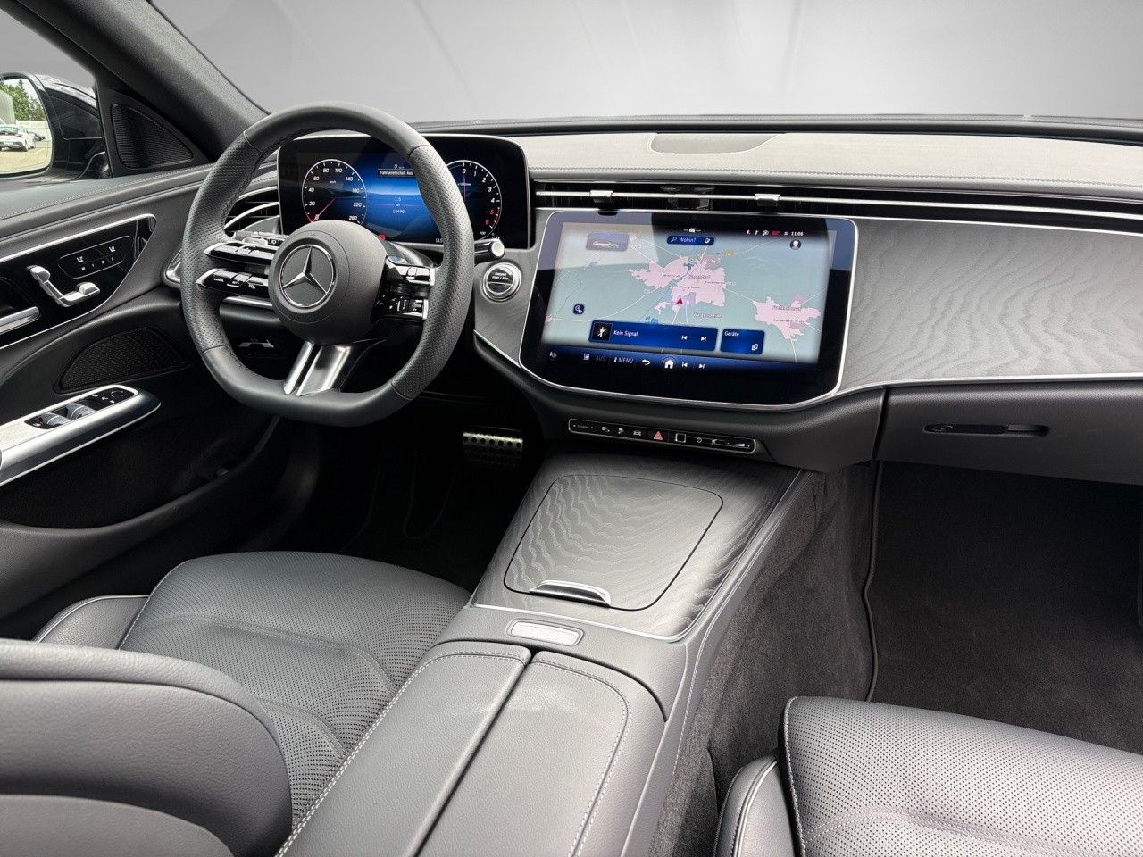 Mercedes-Benz E-Klasse – Bild 24