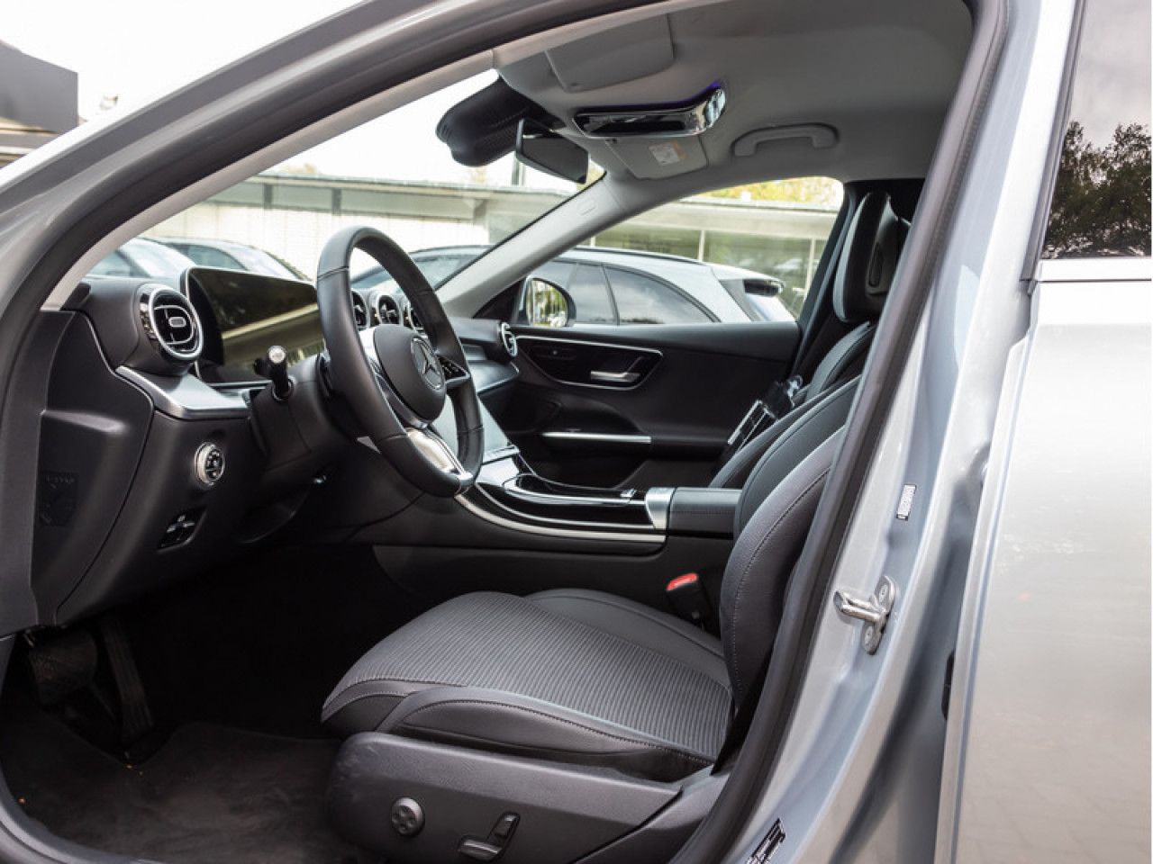 Mercedes-Benz C-Klasse – Bild 9