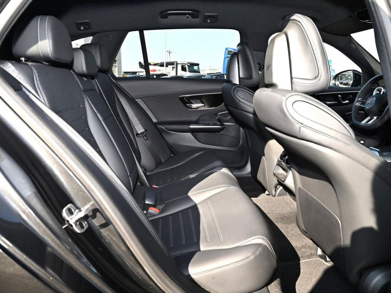 Mercedes-Benz C-Klasse – Bild 4