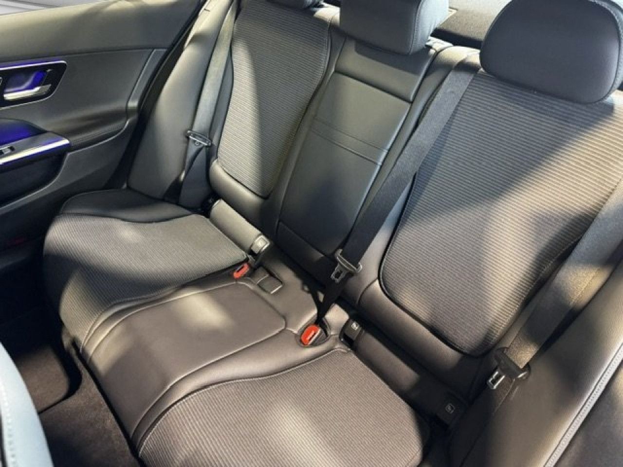 Mercedes-Benz C-Klasse – Bild 15