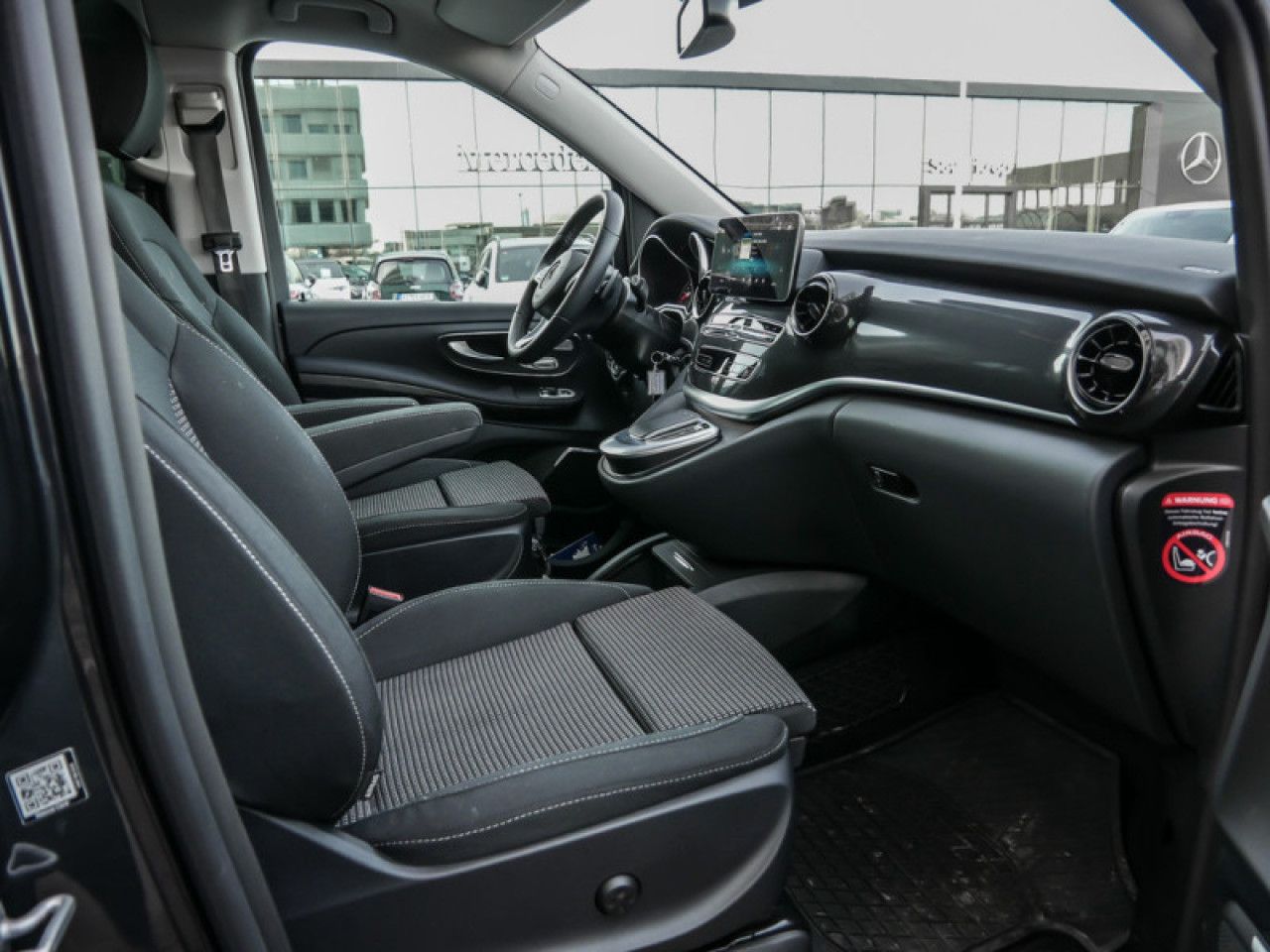 Mercedes-Benz EQV – Bild 6