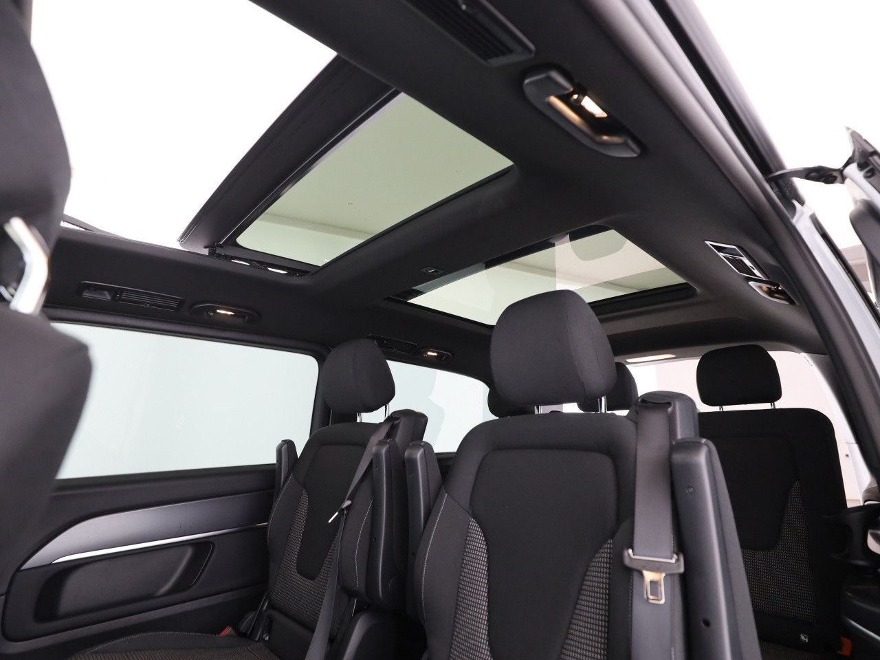 Mercedes-Benz EQV – Bild 21