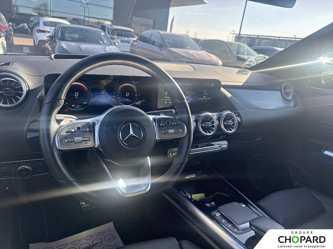 Photo du v&eacute;hicule 2 / 18